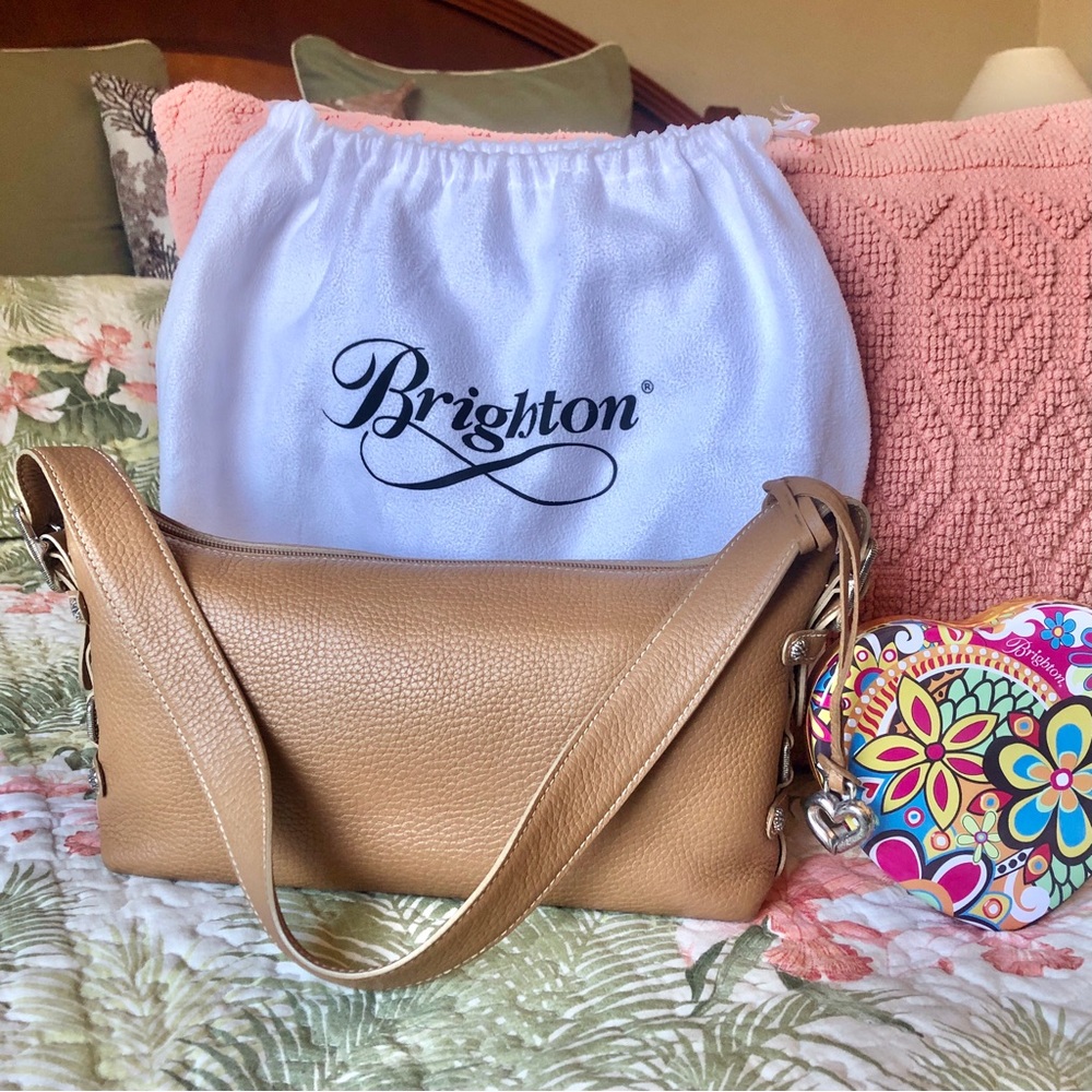 Brighton Tan Pebbled Leather Shoulder Bag D172169 EUC One Owner (me)